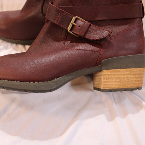 Merrell Shiloh II Burgundy Leather Ankle Boots Women’s NWOB Size 11 - Picture 5 of 15